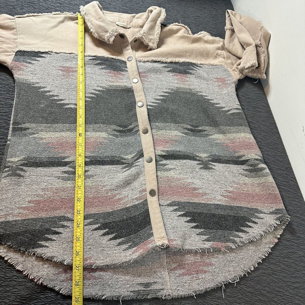 Mystree Aztec Print Jacket In Size Large Slight O… - image 7